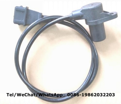 Crankshaft Speed Sensor 0261210113 VOE20450707 for Volvo Excavator EC210B EC240B